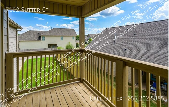 Building Photo - 7102 Sutter Ct