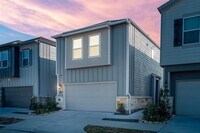 Building Photo - 14719 Silent Gulf Ave