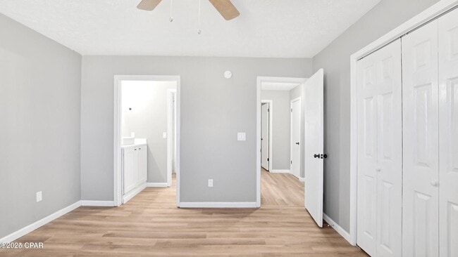 Building Photo - 1028 Spring Ave