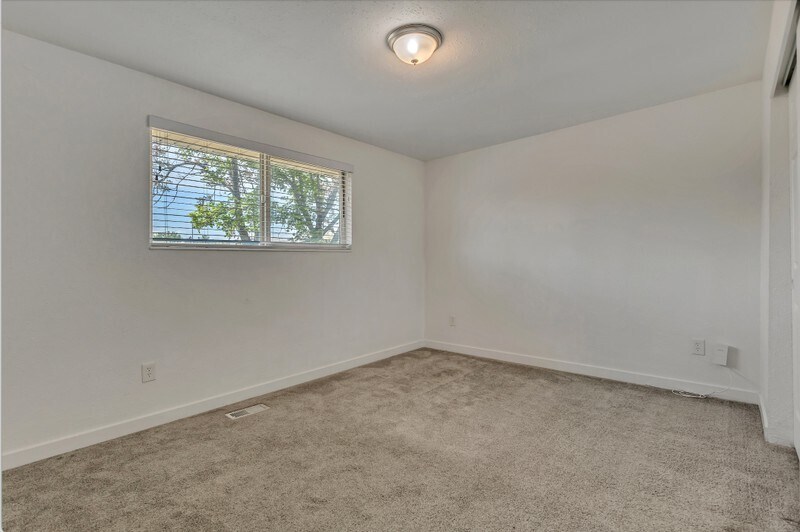 Building Photo - 5128 S 3760 W