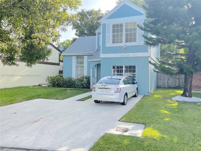 Primary Photo - 11637 SW 117th Ct
