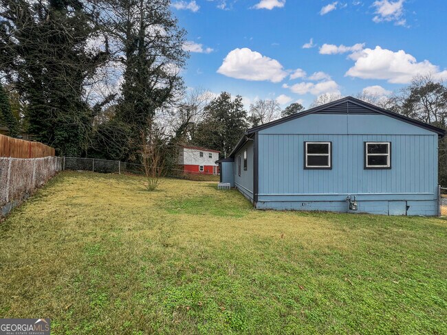 Building Photo - 3730 Clovis Ct NW