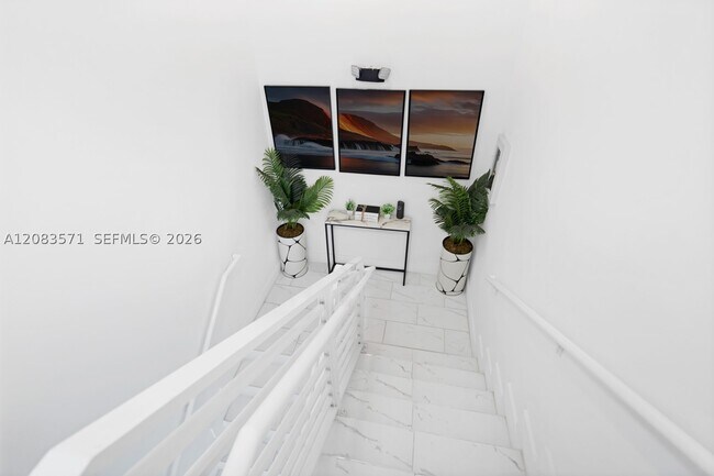 Building Photo - 3909 Garden 4