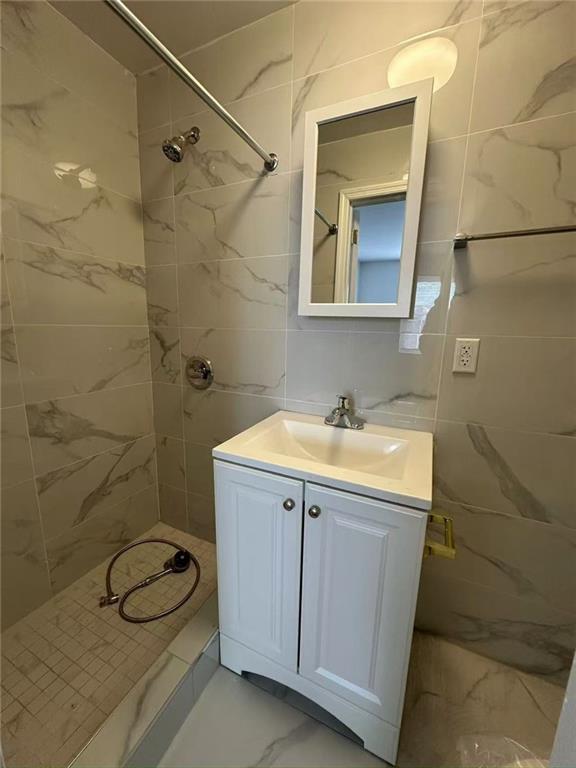 Building Photo - 175 72nd St