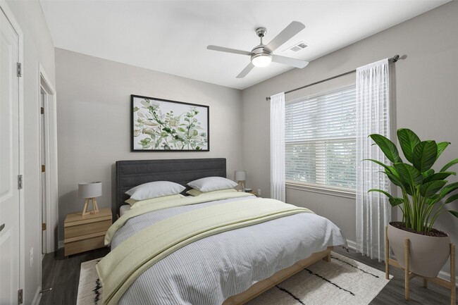 Building Photo - 4101 5th Ave