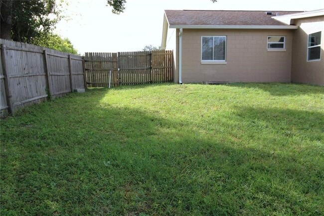 Building Photo - 2640 Collingswood Dr