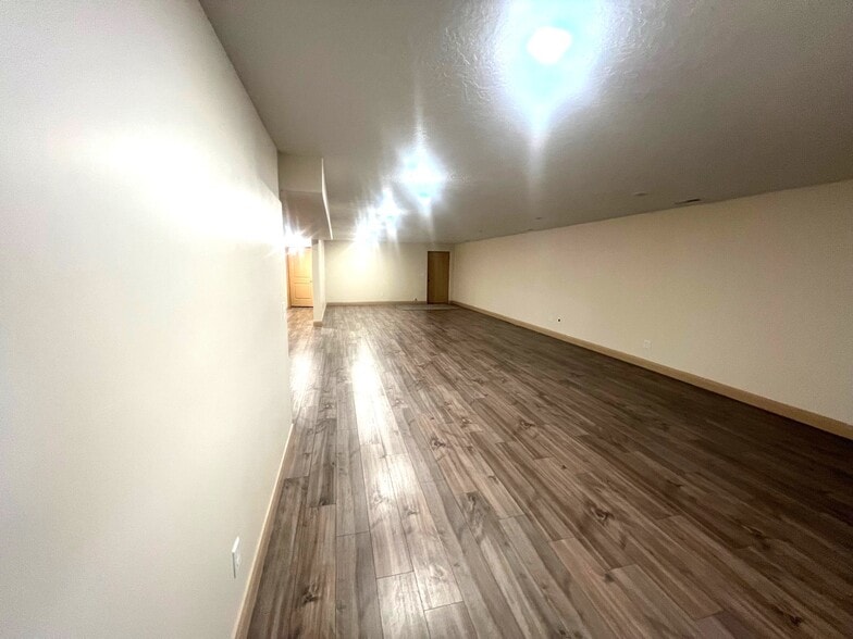 Building Photo - 320 S 1125 W