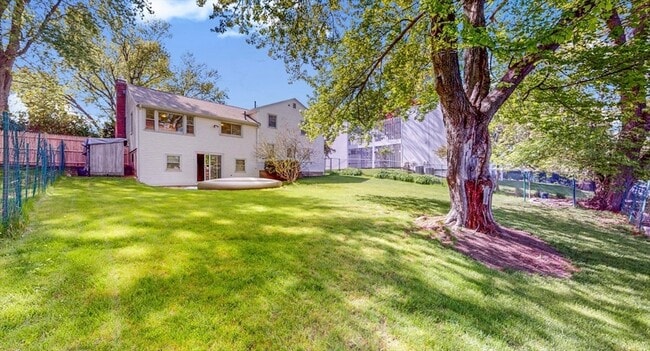 Building Photo - 57 Spy Pond Ln
