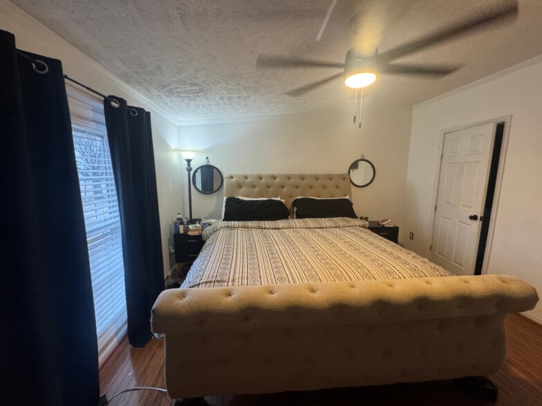 Building Photo - Stash-6 Lumberton nc