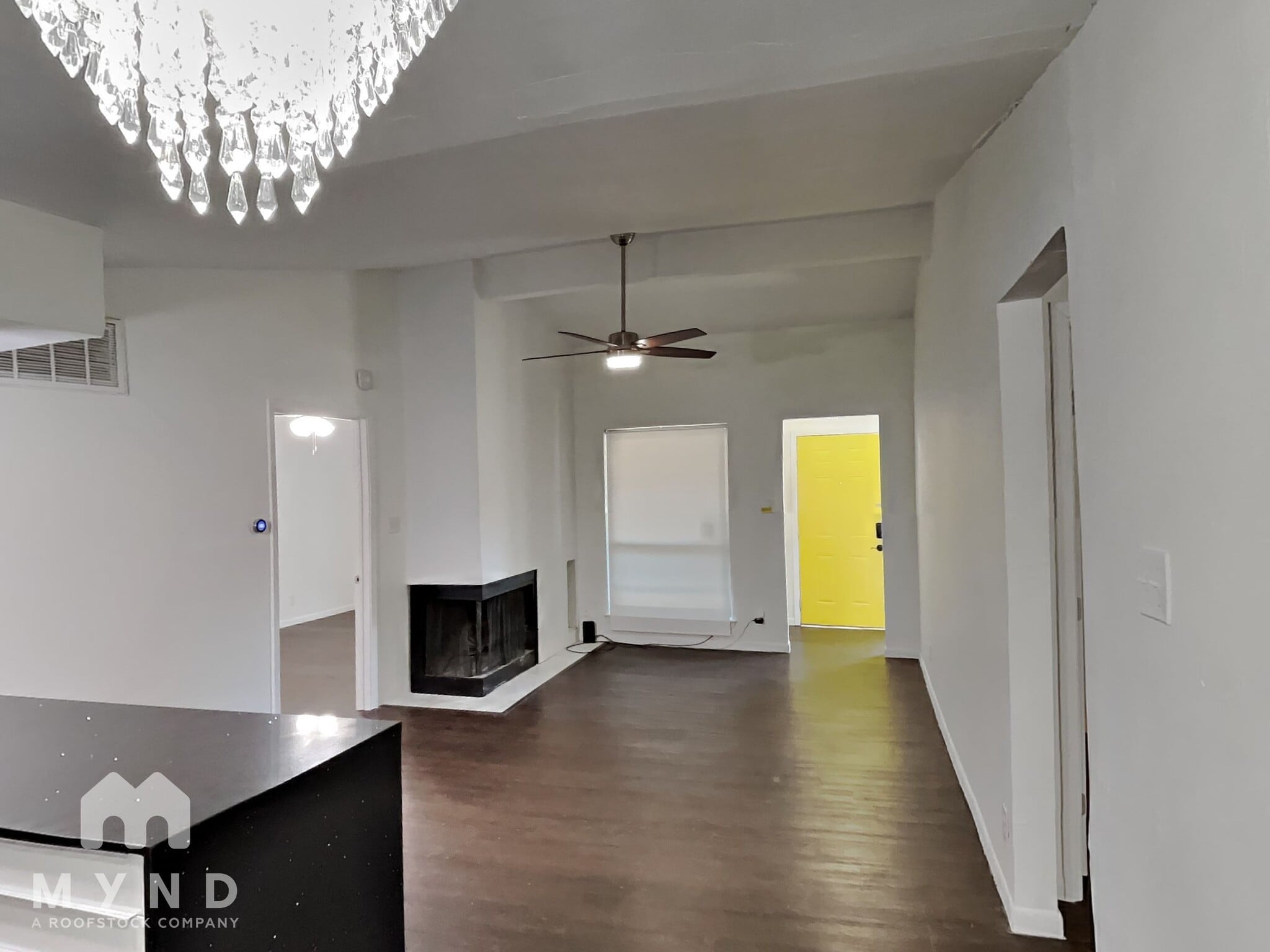 Building Photo - 7152 Fair Oaks Ave