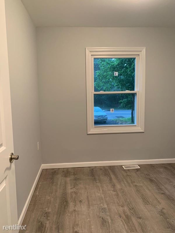 Building Photo - 6 br, 2 bath House - 574 Nautilus Dr