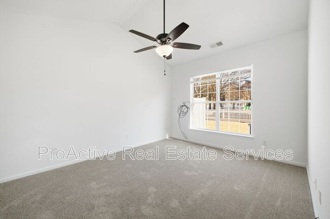 Building Photo - 2021 Livingston St