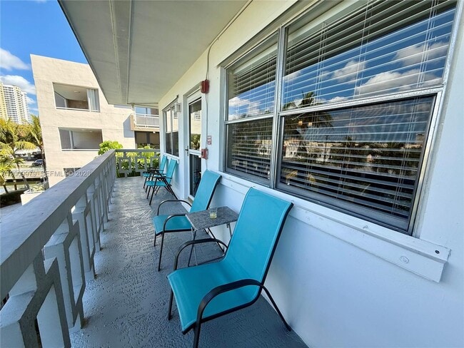 Building Photo - 467 Golden Isles Dr