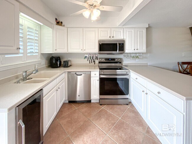 Building Photo - 28835 Perdido Beach Blvd