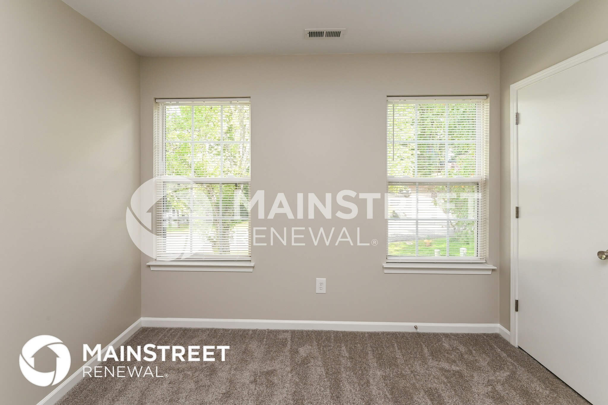 Building Photo - 395 Amhurst St SW