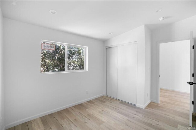 Building Photo - Just completed in 2025, this newly built 4-bedroom, 3-bath ADU