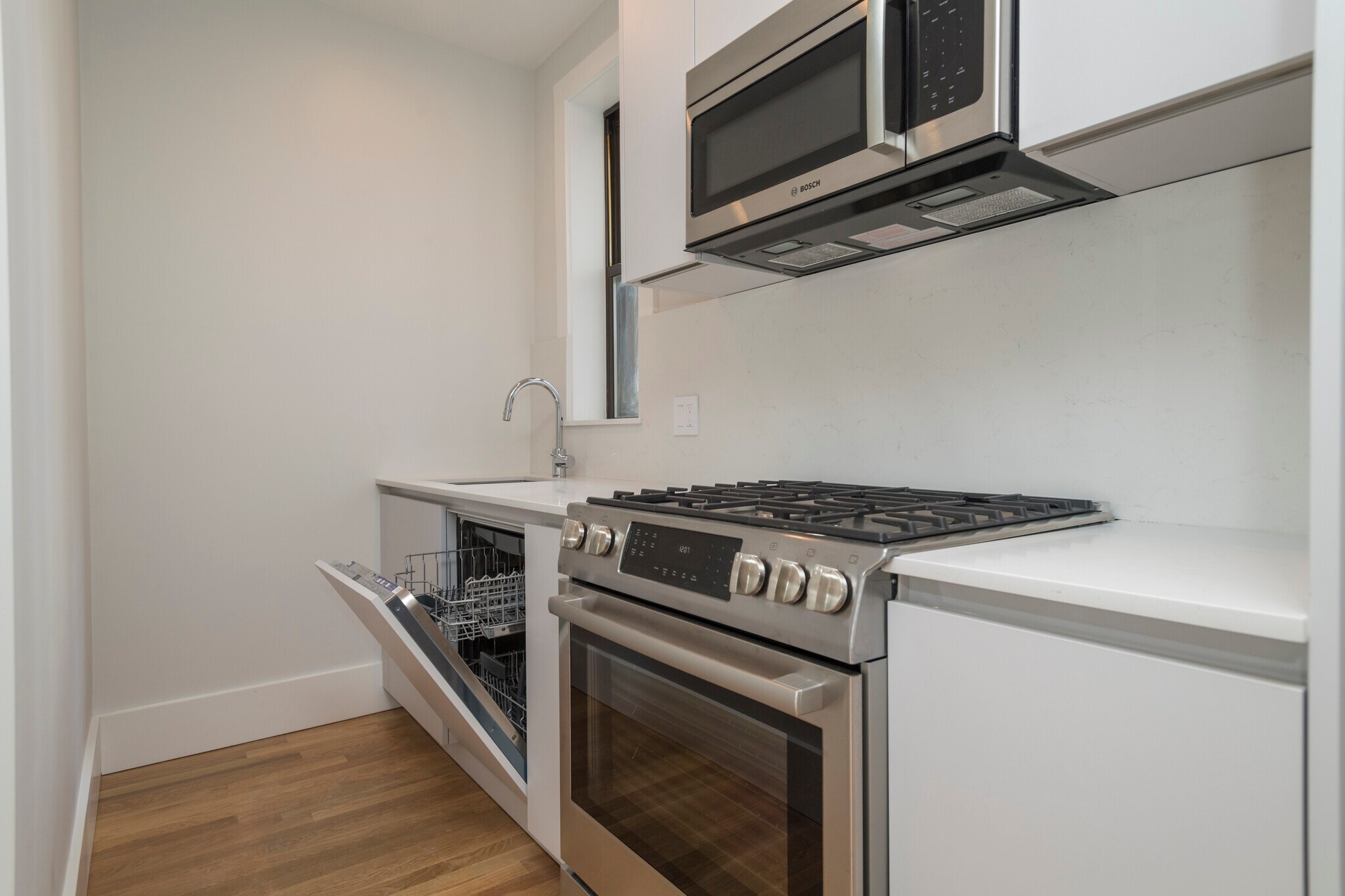 Building Photo - 12 Elko St