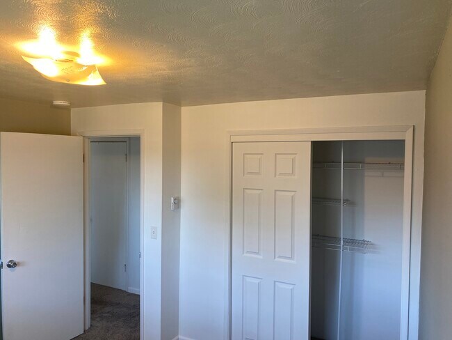 Building Photo - 1503 Wright Ave