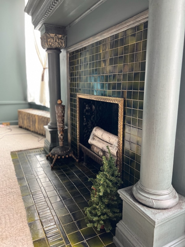 Building Photo - 701 N Lincoln St