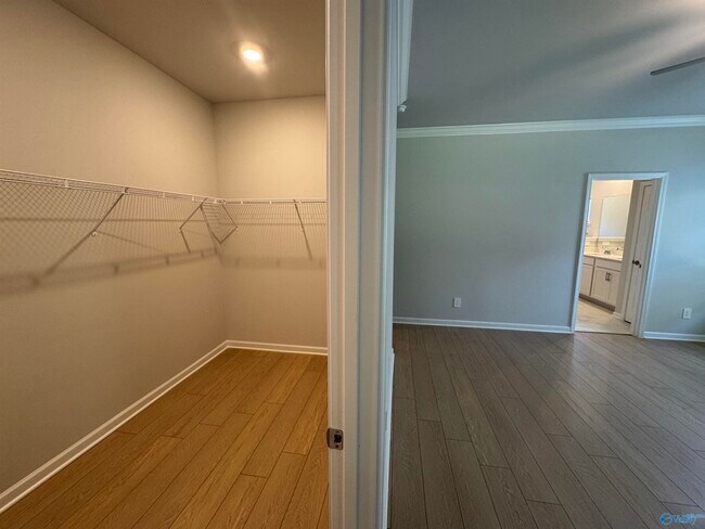 Building Photo - 15589 Ruthie Lynn Dr