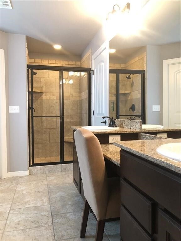 Building Photo - 2960 W Topaz Dr