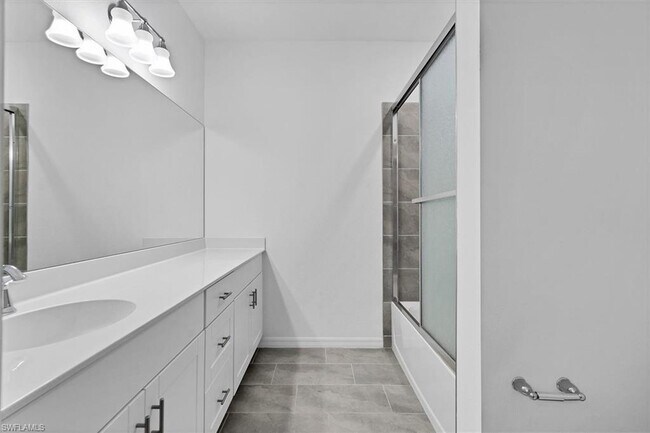 Building Photo - 12062 Via Lighthouse Ln