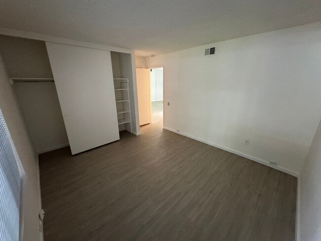 Building Photo - Two bedroom townhome | Located in Campus Commons