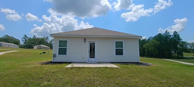 Building Photo - 1030 McKittrick Dr