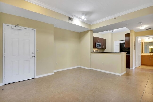 Building Photo - 4903 Midtown Ln