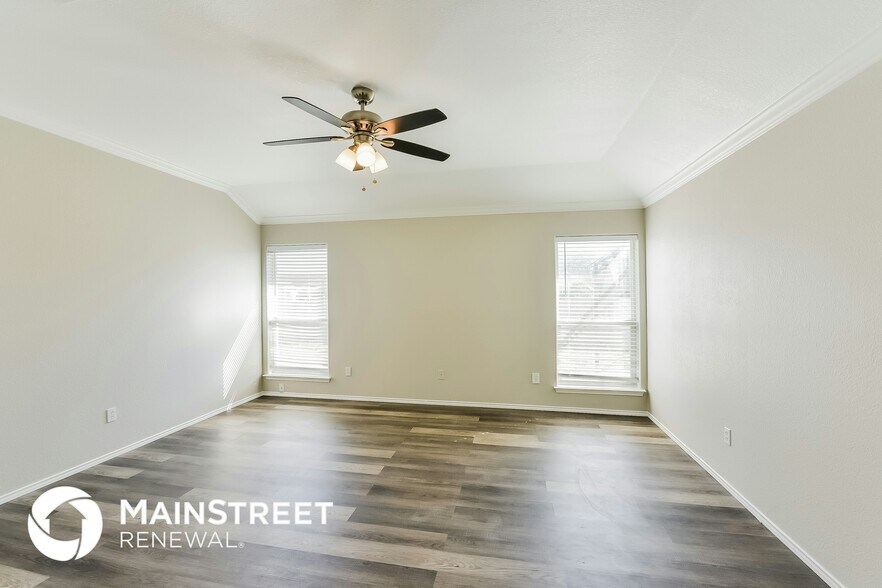 Building Photo - 3812 Periwinkle Dr