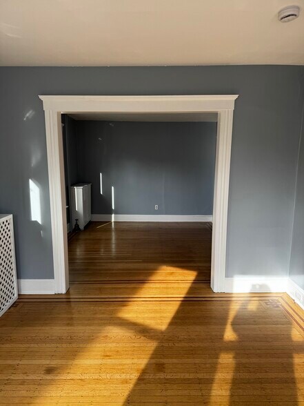 Dining Room - 22 Cook St