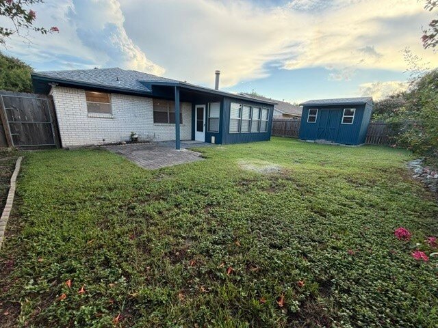 Building Photo - 4808 Fairmoor St