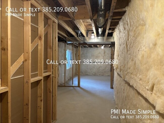 Building Photo - 4009 W 1180 N