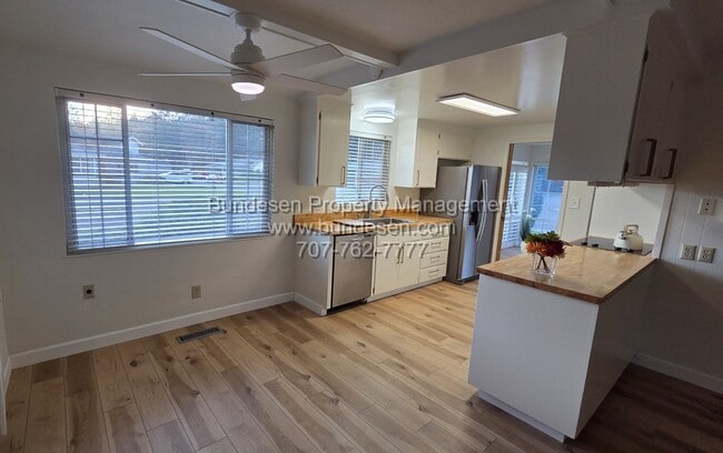 Building Photo - Beautifully updated 2015 Sq. Ft. Ranch-Style Home featuring 4BD/3BA| Brush Creek, Santa Rosa