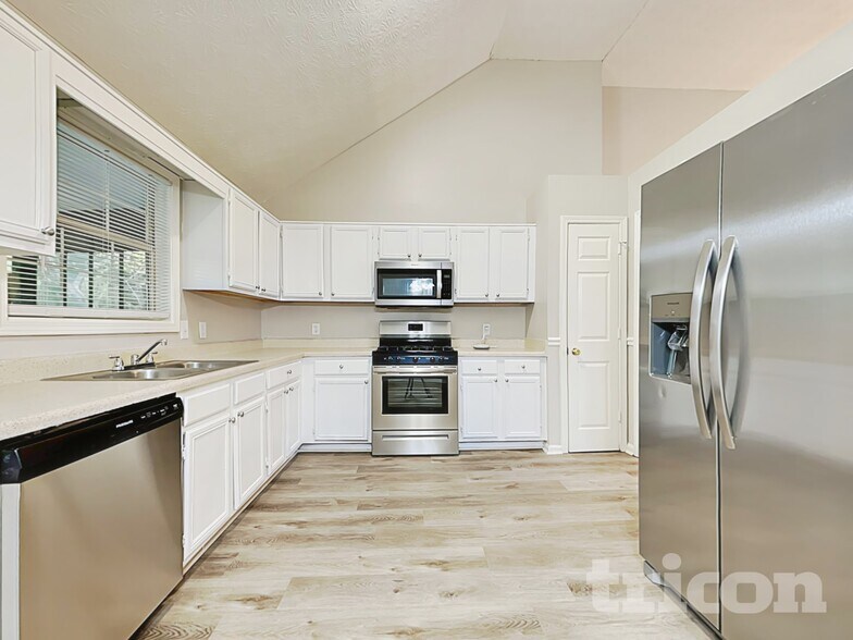 Building Photo - 4170 Mistymorn Wy