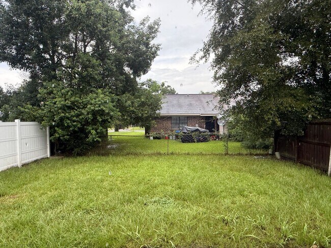 Building Photo - 7760 Corley Dr