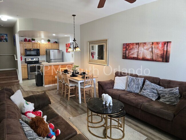 Building Photo - 3/2 Fully Furnished property in Venetian Bay Villages