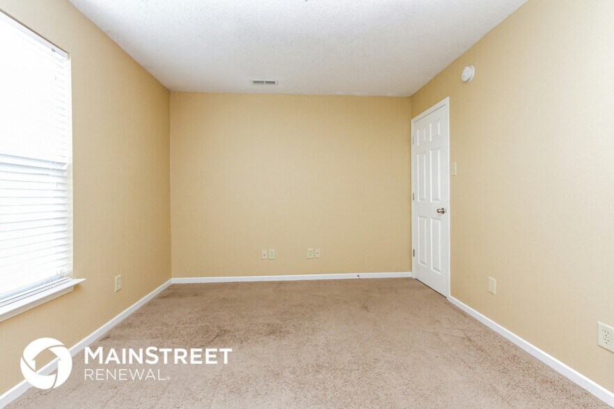 Building Photo - 8135 S Cricket Ln