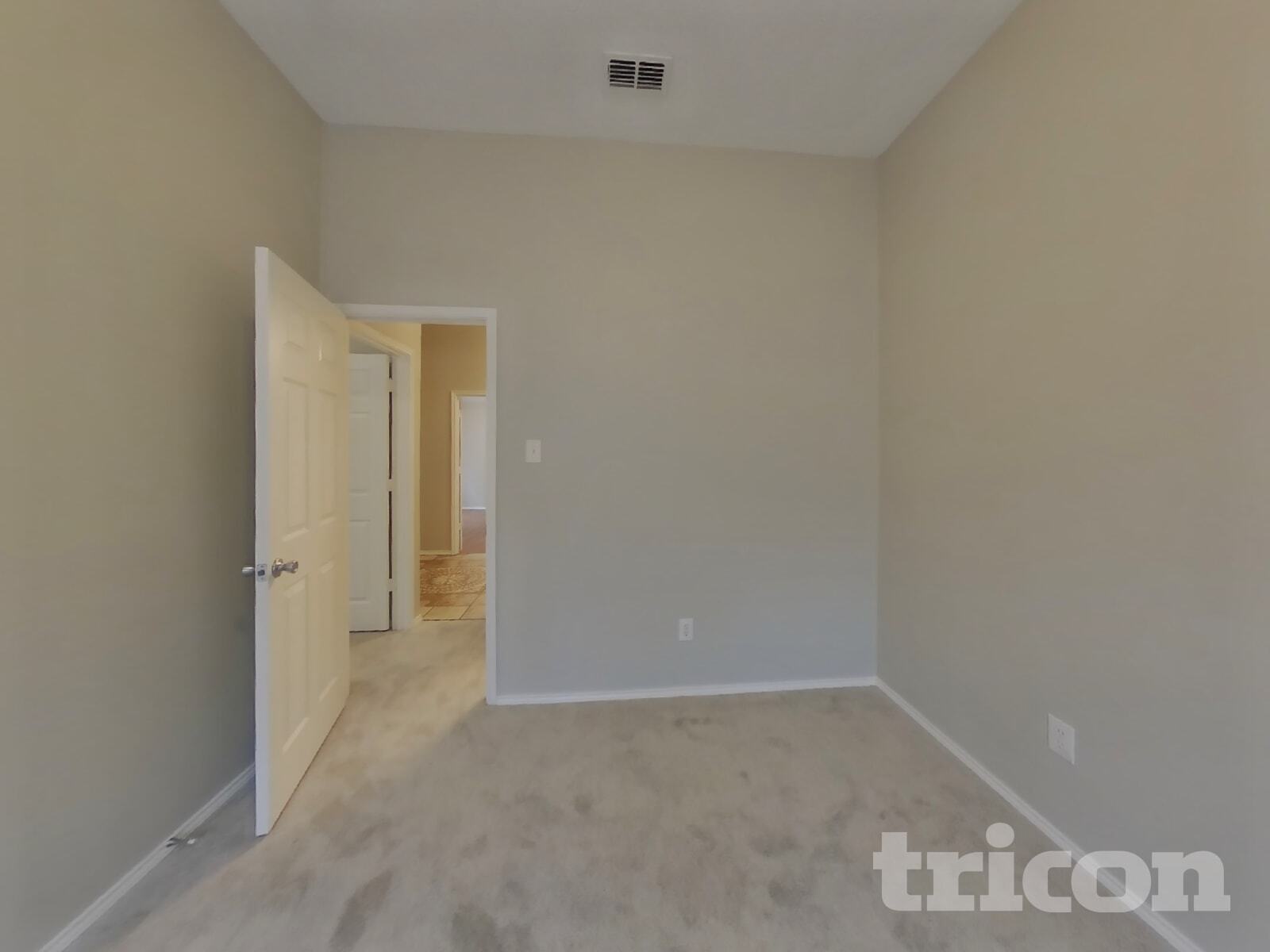 Building Photo - 1505 Redman Dr