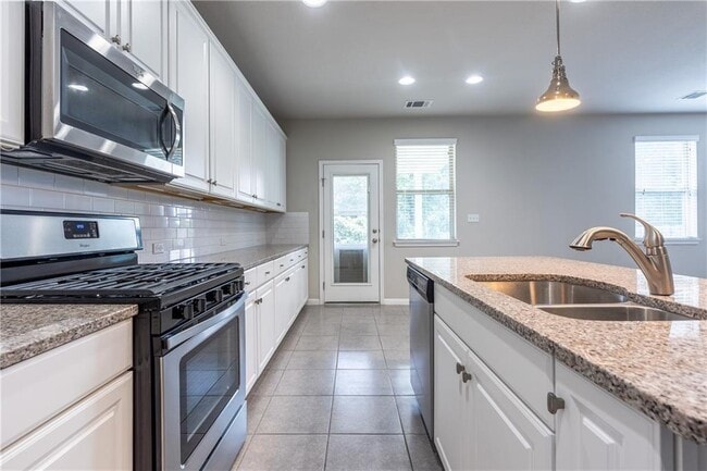 Building Photo - 5649 Porano Cir
