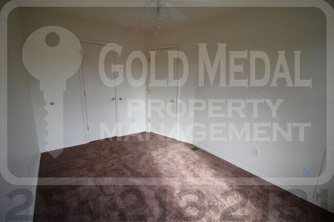 Building Photo - 4410 Alan Kent Dr