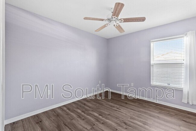 Building Photo - 10602 Massimo Dr