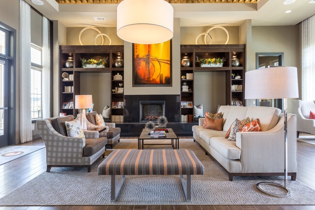 Resident lounge - Encore 281 Apartments