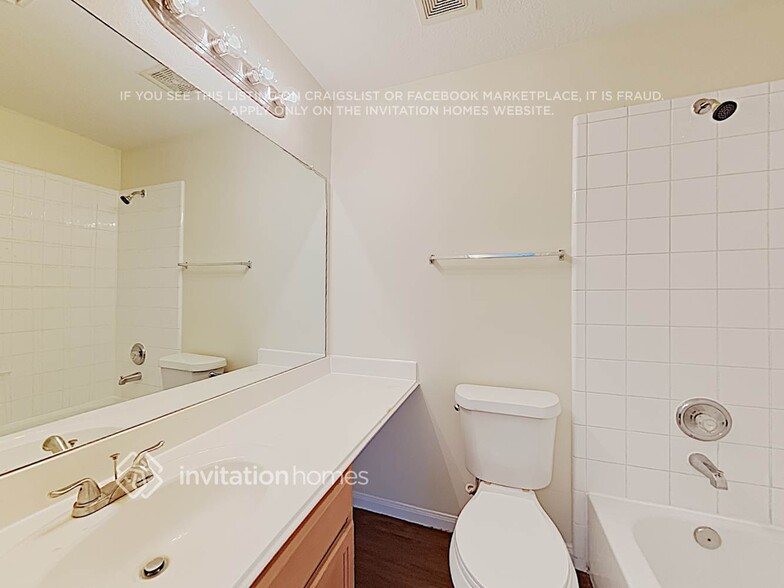 Building Photo - 6425 Mountain Pines Ln
