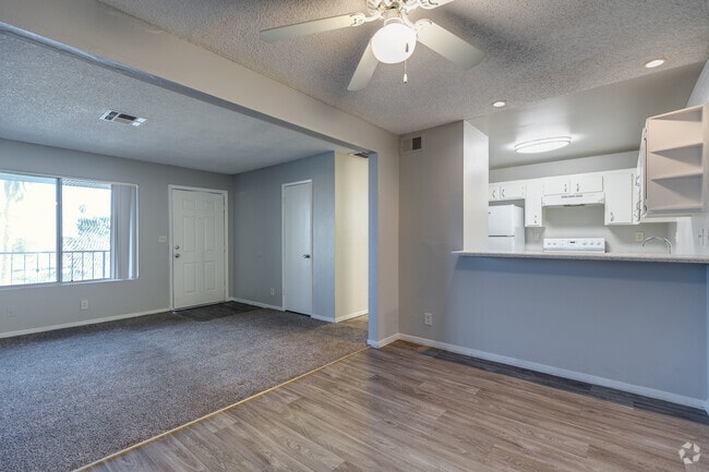 1 BR, 1 BA - 665 SF; Classic - The Hargrove