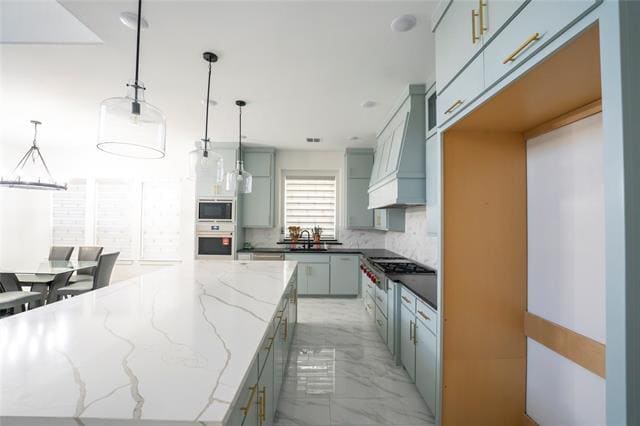 Building Photo - 10904 Hollydale Ln