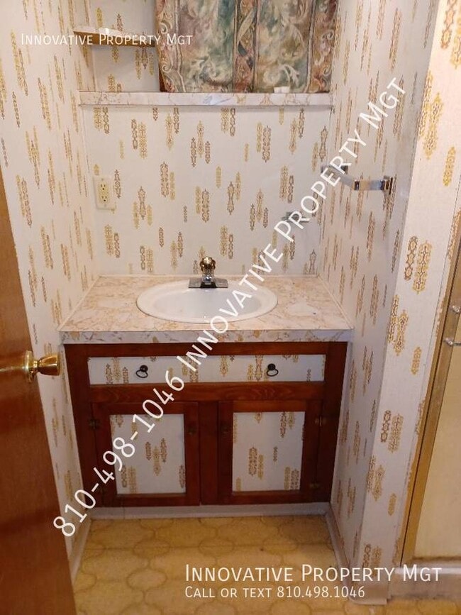 Building Photo - 7067 Miller Rd