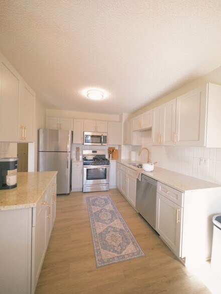 Building Photo - 9381 Bass Creek Cir N