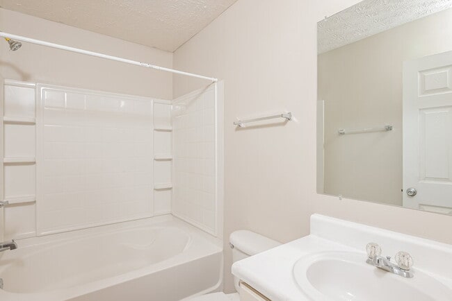 Building Photo - 3915 Waldrop Ln