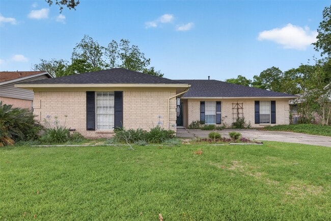 Building Photo - 12818 Westella Dr